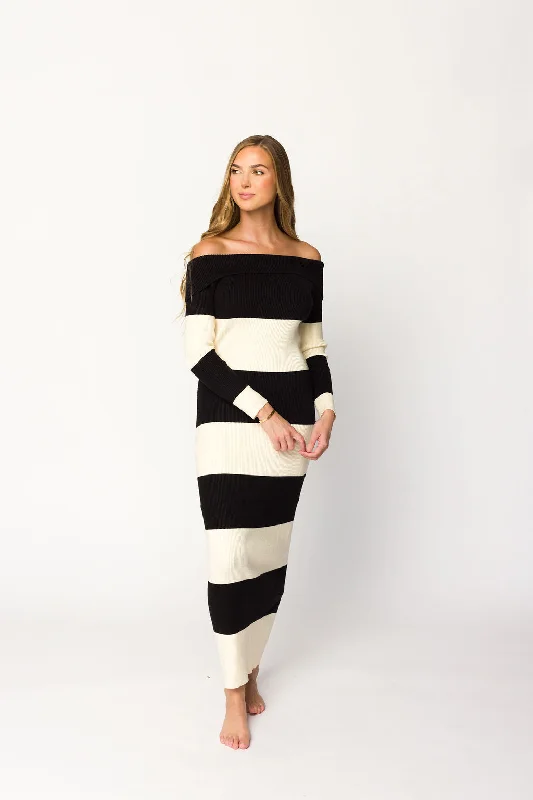 Rowan Off-the-Shoulder Sweater Knit Maxi Dress in Black/Cream